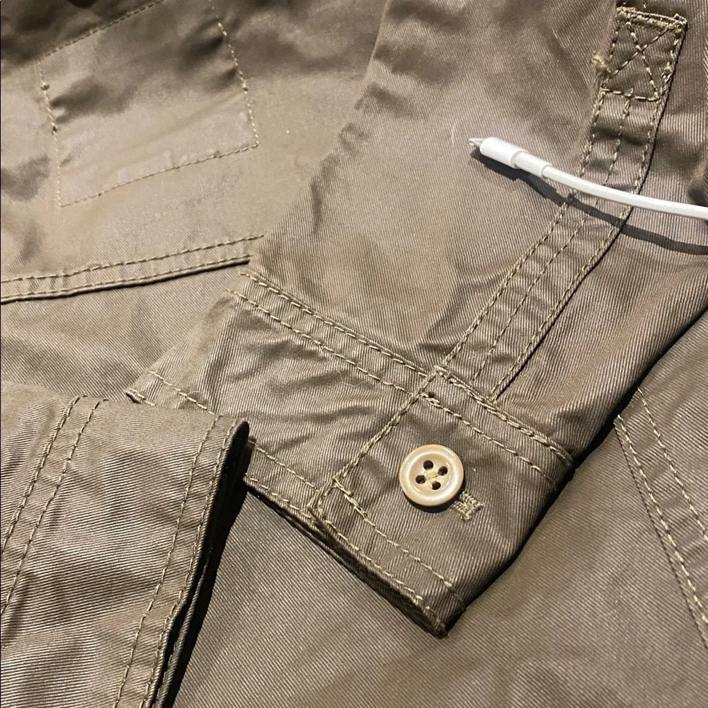 J. Crew Green Utility Jacket with Durable Cotton and Military-Inspired Style